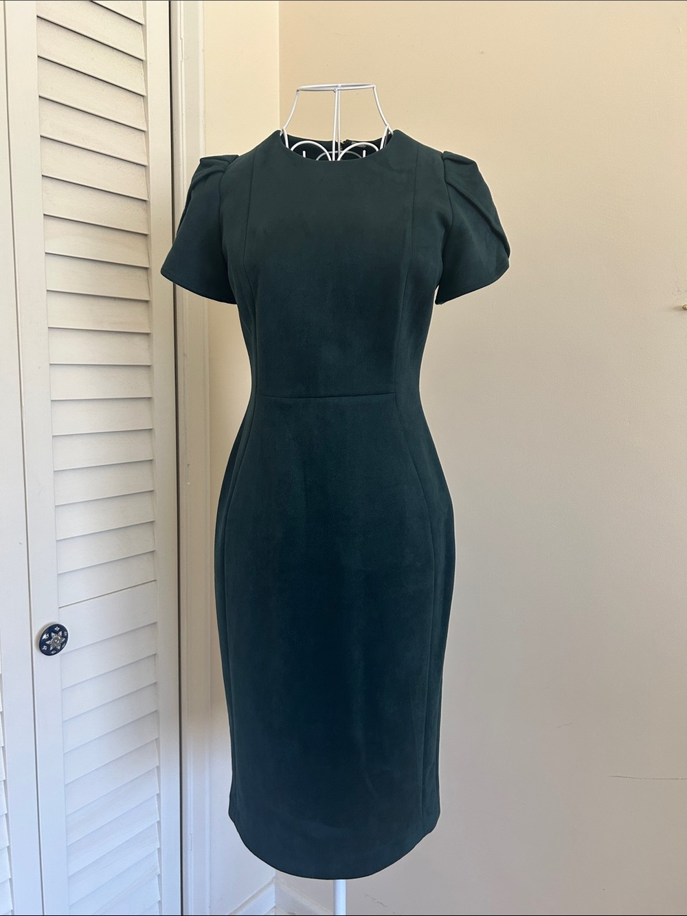 Dark Green Midi Sheath Dress with Synched Waist and Gold Zipper